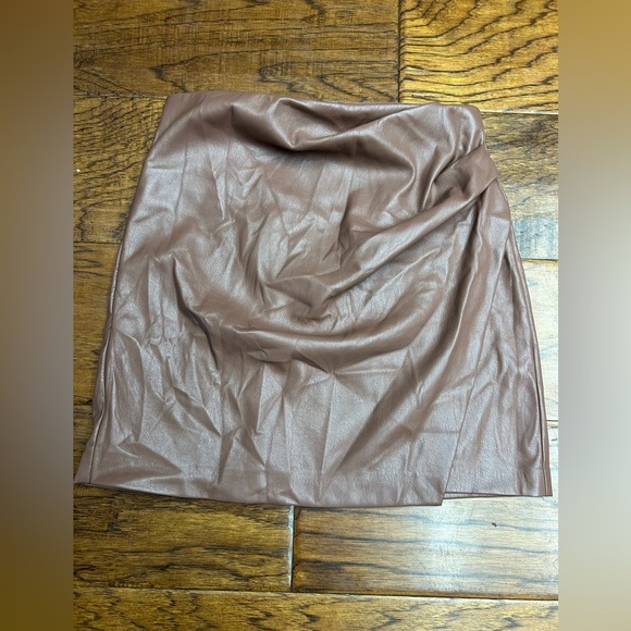 Wilfred faux leather mini skirt - Picture 5 of 10